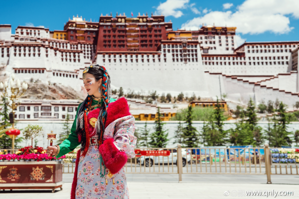 去西藏旅游哪条路线好